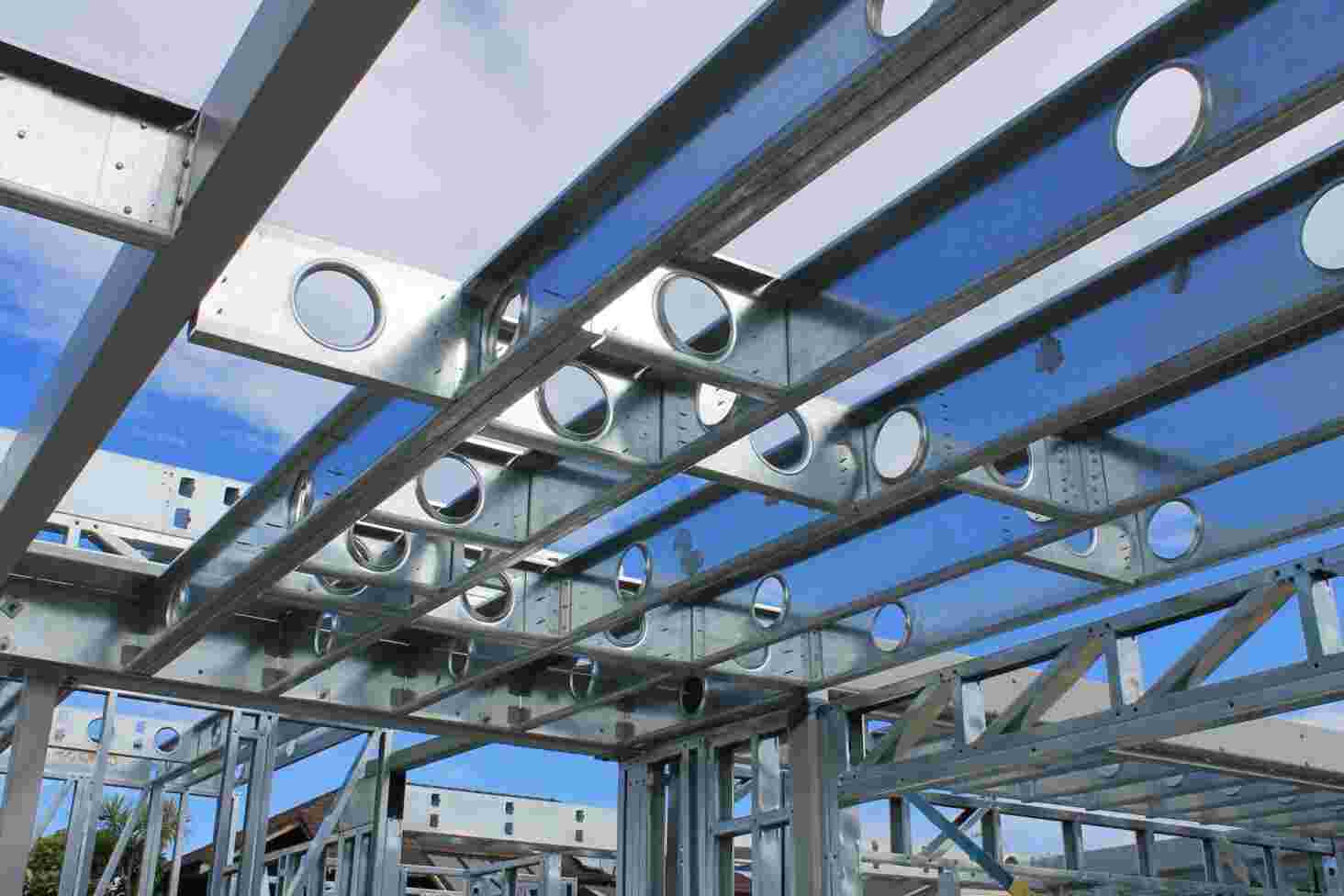 SPEEDFLOOR® Steel Joist System in Architecturally Designed Home