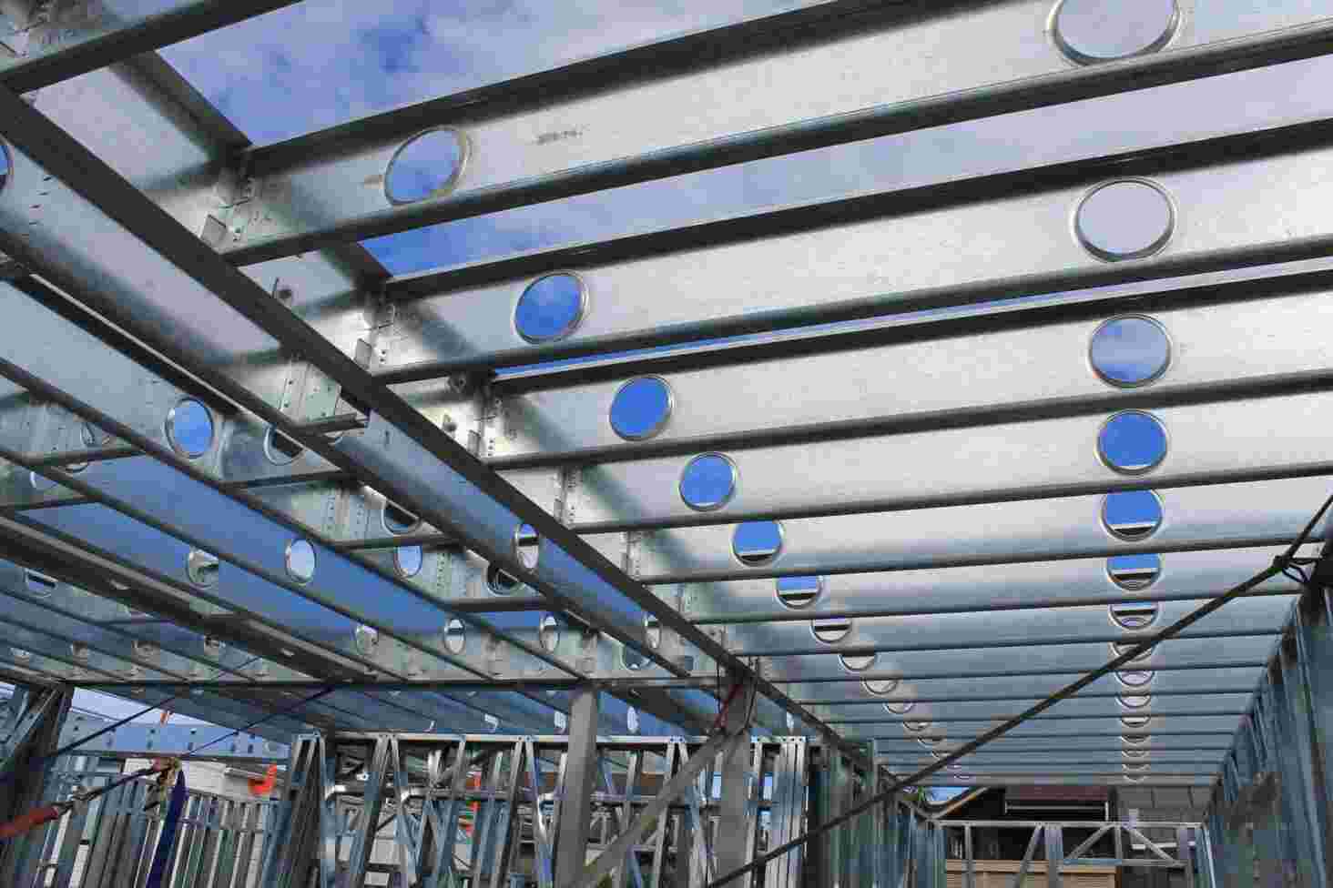SPEEDFLOOR® Steel Joist System in Architecturally Designed Home